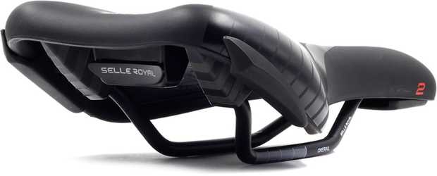 Sadel Selle Royal Mach 2 Athletic 142 mm svart från Selle Royal